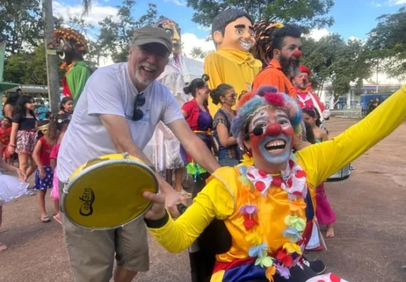 1_1000278117-64365032